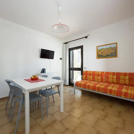 Lignano Flat Steps From The